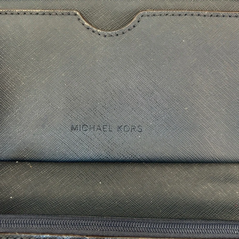 Michael Kors Jet Set Zip Around Wallet Navy Blue Saffiano Leather Gold Hardware